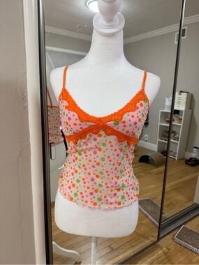 Polka dot tank